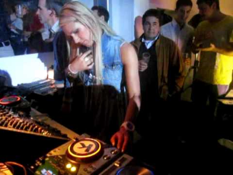 In Consolle Giulia Regain play "Isla Preziosa" Remix by Giulia Regain (on Beatport)),spring 2010.