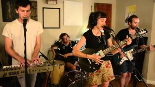 Eskimeaux - "A Hug Too Long" (Violitionist Sessions)