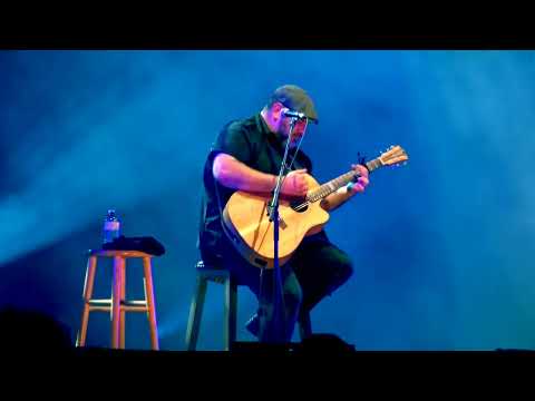 LLOYD SPIEGEL Montréal JAZZ Festival LIVE! "Catfish/Walk On/Wolf's Killing Floor" BLUES Canada 2023