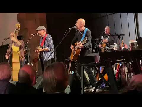 Lindisfarne Meet me on the Corner. Glasgow Oct 23