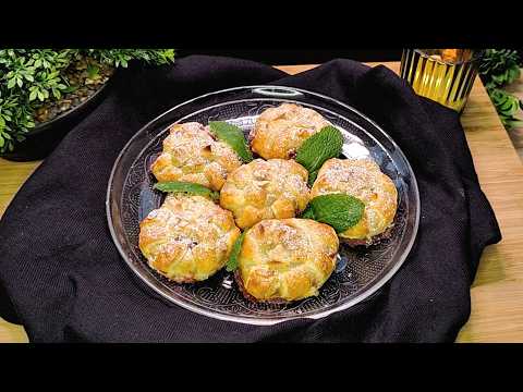 Hast du Blätterteig & Marmelade? Diese Mandel-Rolle ist besser als vom Bäcker! 🥐🍓