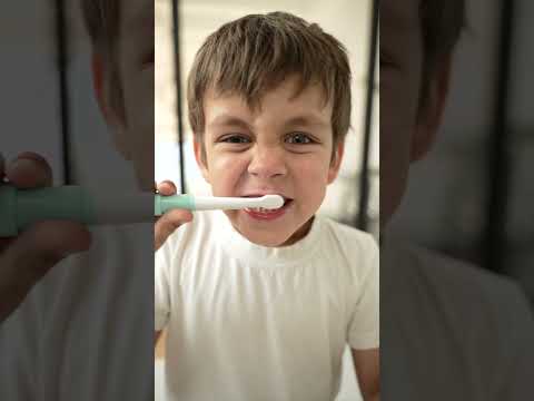 Зубна щітка Vega Kids VK-500B бірюзова