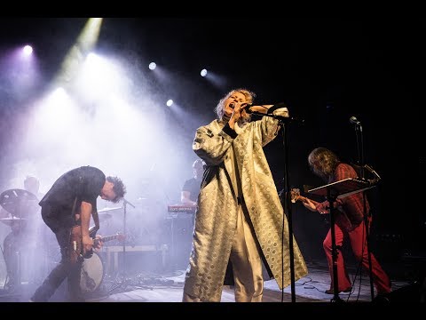 GORKI & STEFANIE CALLEBAUT - "GROTE STOUTE ORKA" (LIVE @ RADIO 1 LUC DE VOS SESSIE)