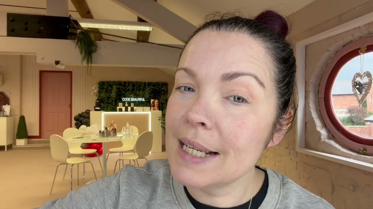 Makeup Over 40: Quick Natural Everyday Look | Vibrancy Kit + NBD (CODE Beautiful)