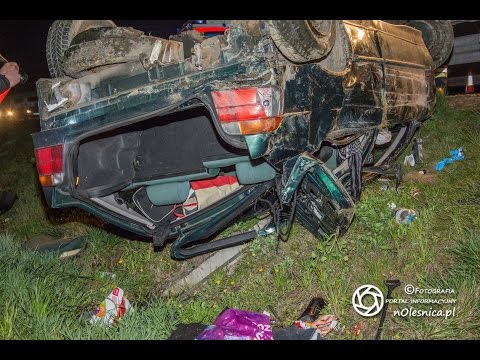 Dachowanie na S8 spowodowało inna kolizję