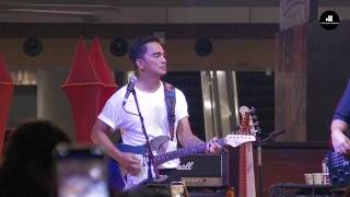 Download lagu Laguku Dan Sayang - Ungu - Live At La Piazza Mall Kelapa Gading 2026 mp3