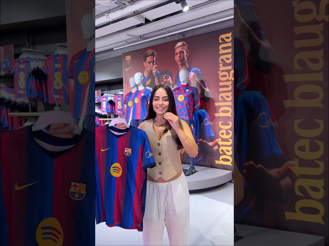 Vídeo relacionado con FCB FC Barcelona conjunto 1a Equipación 2025/26 Réplica Oficial (FR/ES, Edad, 6 años, Regular, Azulgrana)