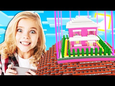 NEVER Break In To HER Impossible BASE in Minecraft! - Gameplay, Kingdom Kids Zone, Minecraft - EYstreem