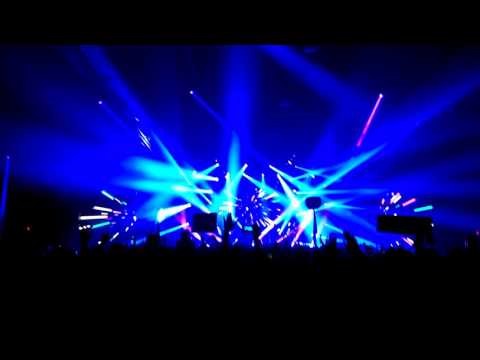 Bryan Kearney @ Dreamstate - Simon Patterson vs. AvB - Thumped With Desire (Bryan Kearney mashup)