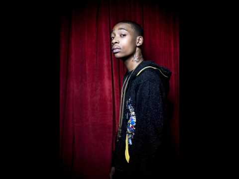WIz Khalifa vs. Empire of the Sun - Walking on a Dream Remix (Burn After Rolling)