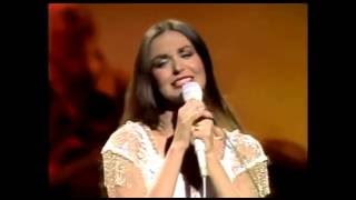 Crystal Gayle - 1982  Concert in Canada  - Full