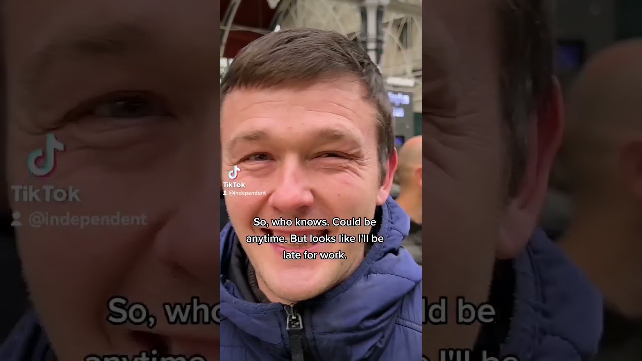 Passengers stranded in London train stations after end of rail strikes #shorts