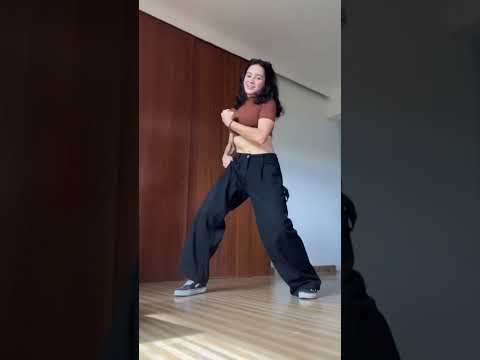 Parecia tempestade tanto raio que brotou (dc) #shorts #dance