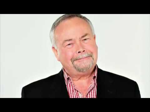 Old Carmarthen Oak by Frank Hennessy