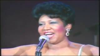 Aretha Franklin - Love all the Hurt Away ( Live in Chicago 1985 #2)