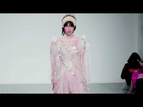 Bora Aksu London Woman FW19-20
