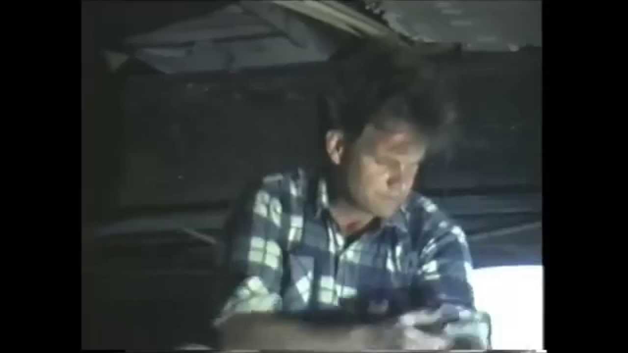 Lucien den Arend working on the plaster model for 