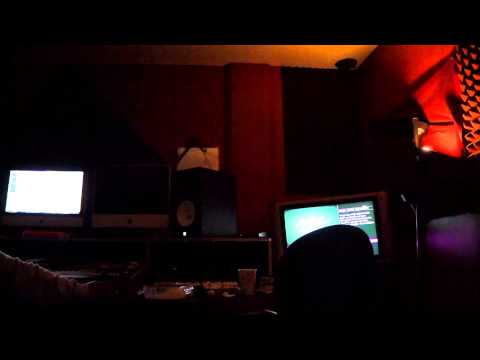 Caillou 503 Producer Making A Beat