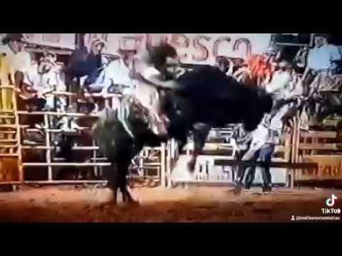 OSÉIAS DE BRITO X PEDRA 90 - RODEIO DE GUARACI 2002