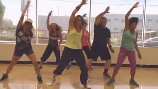 Selena Gomez "Slow Down" Zumba Choreography By Cassie (Warm up)