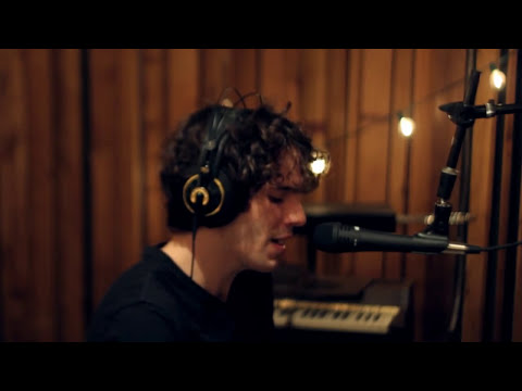 Alone - Pete Ayres - Live at Jettson Studios