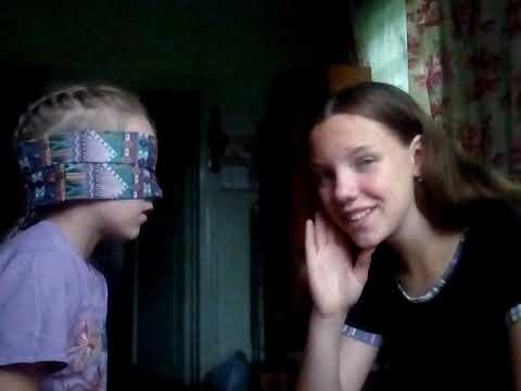 Делаю сестре макияж закрытыми глазами /1 часть