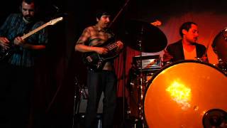 Music video thumbnail preview for Tristeza - En Nuestro Desafio by Tristeza