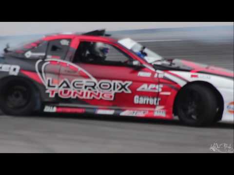 Jonathan Guitard Leading Alex Gosselin - Formula Drift Canada Round 2 2015 - Final Battle