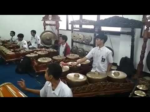 Pelajaran Gamelan Degung SMKN 10 BANDUNG