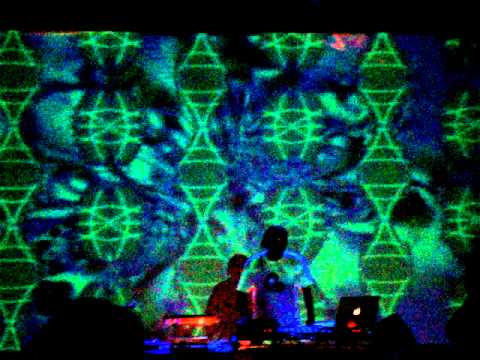 Roberto Rodriguez pt4 @ Deep in Santorini Festival 2011