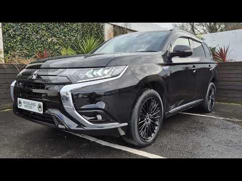 Mitsubishi Outlander 2.4 PHEV /INTENSE BLACK EDITI - Image 2
