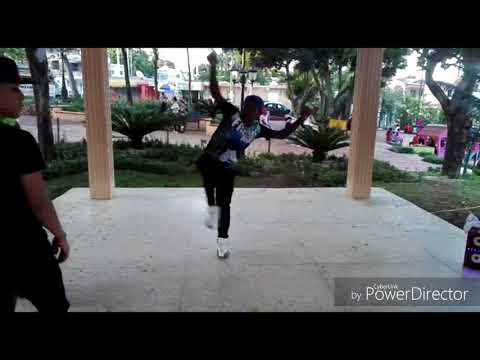 Batalla de Gallos dembOw haina