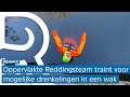 Brandweer maakt goed gebruik van de winter: het ijskoude water in!