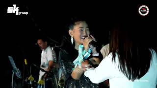 Download lagu Anggur Terlarang Cover Vela Zaladara Featuring Sk Group mp3 Download lagu Anggur Terlarang Cover Vela Zaladara Featuring Sk Group mp3