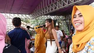 Download lagu DUA LALAKI BAJIDOR VOC. YUNI AGUSTIN II KARTIKA NADA MAJALENGKA mp3