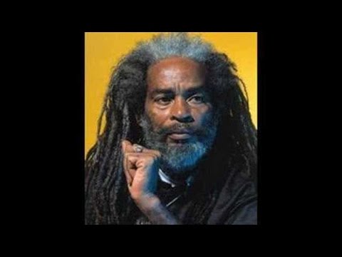 Max Romeo & Tribu Acoustica - Rastafari Calling (In This Time 2000)_3