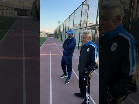 عبودي يهدي هدية لمدربه القدير كابتن داوود العزاوي #football #اكسبلور #السعوديه