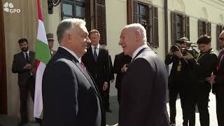 ראש הממשלה נתניהו נפגש עם ראש ממשלת הונגריה אורבן (עדכוני משרד ראש הממשלה) - התמונה מוצגת ישירות מתוך אתר האינטרנט יוטיוב. זכויות היוצרים בתמונה שייכות ליוצרה. קישור קרדיט למקור התוכן נמצא בתוך דף הסרטון