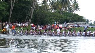 preview picture of video '1414 PUNNAMADA BOAT RACE   TRAVEL VIEWS by www.travelviews.in, www.sabukeralam.blogspot.in'