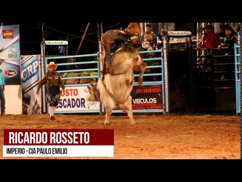 Ricardo Rosseto Vs Império Cia Paulo Emilio    Festa do Peão de Barbosa 2017