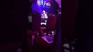 Geoff Lakeman singing "Taters Are All Dug" at Village Folk, Chellaston 2018