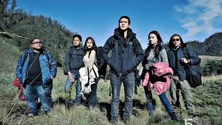 Download lagu Nidji diatas awan (OST-5cm.) mp3