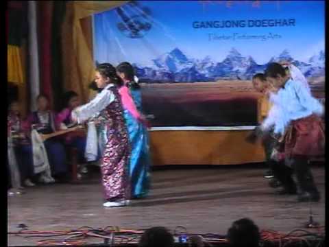 Tibetan kids dancing Sin-dhey Gang-ri