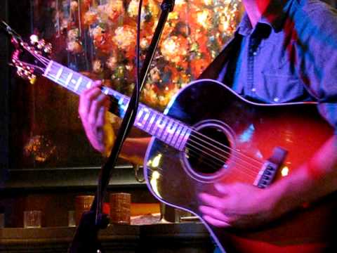 Del Barber - "Harvest Moon" (Neil Young cover) @ Cafe Sola