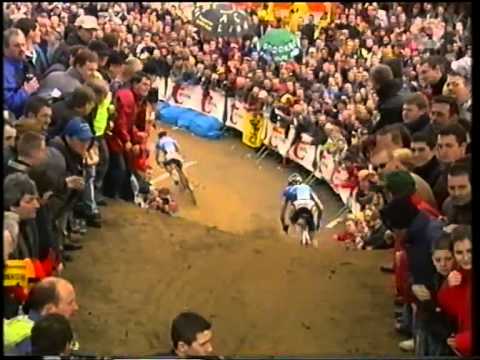 download lagu mp3 mp4 Elite 2002, download lagu Elite 2002 gratis, unduh video klip Elite 2002