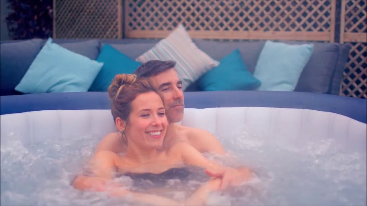 Spa Bestway Lay-Z Hawaii Air Jet 4-6 places Spa Bestway Lay-Z Hawaii Air Jet 4-6 places