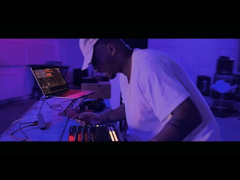 IVYO - Tropic Club ( Live Set )