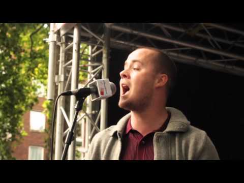 SB.TV - Nando's GigNics - Maverick Sabre