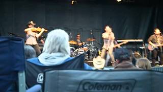 Fall into me - Emerson Drive