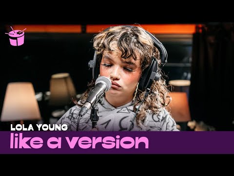 Lola Young – ‘Messy’ (live for Like A Version)